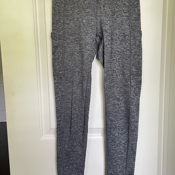 Aerie Chill Play Move High Waisted Leggings - Picture 2 of 5